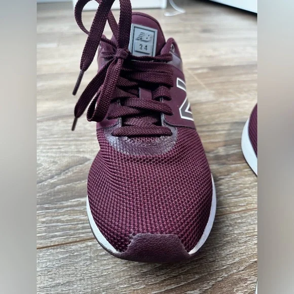 New Balance 24 burgundy sneakers - Picture 6 of 8